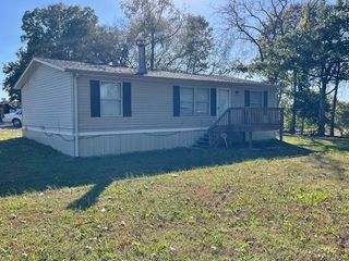 391 Lower Halls Mill Rd, Shelbyville, TN 37160