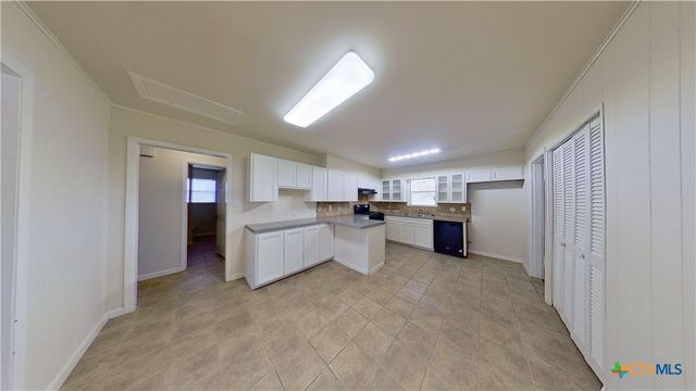 205 E 2nd, Georgetown, TX 78626