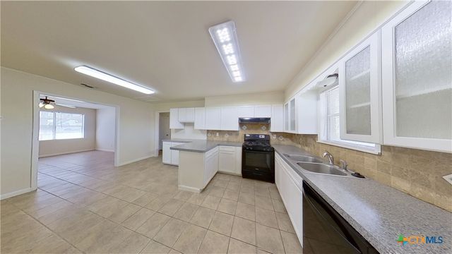 205 E 2nd, Georgetown, TX 78626
