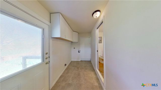 205 E 2nd, Georgetown, TX 78626