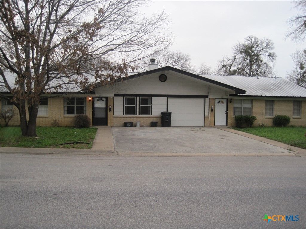 205 E 2nd, Georgetown, TX 78626