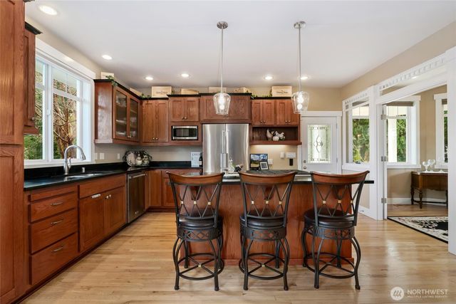 342 Echo Ridge Way, Camano Island, WA 98282