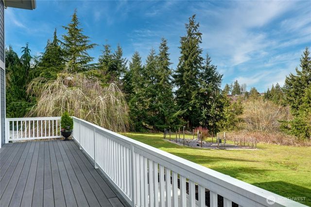 342 Echo Ridge Way, Camano Island, WA 98282