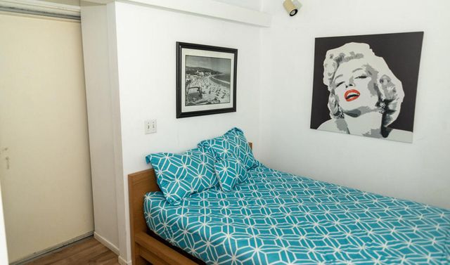 1423 E San Lorenzo Road, Palm Springs, CA 92264