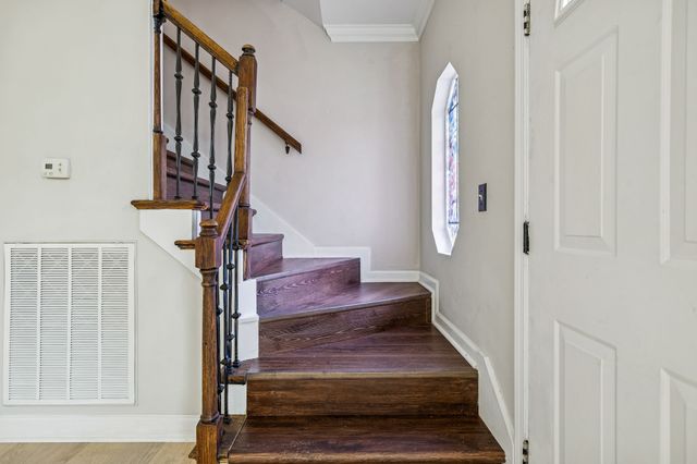 7701 Poplar Ridge Dr, Nashville, TN 37221