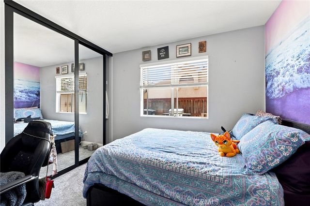 696 Corte Vina, Camarillo, CA 93010