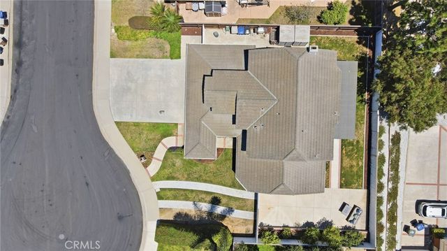 696 Corte Vina, Camarillo, CA 93010