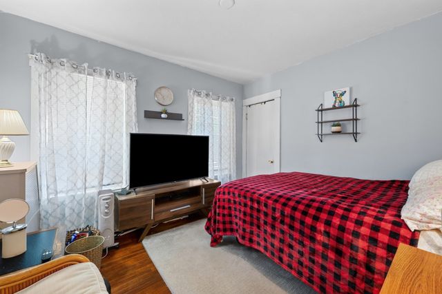 48 Beverly Rd, Worcester, MA 01605