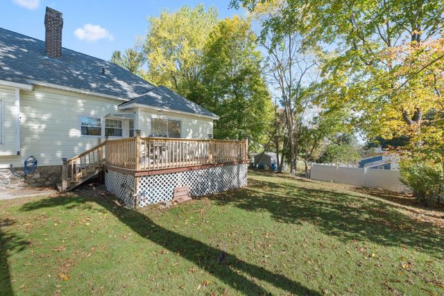 48 Beverly Rd, Worcester, MA 01605