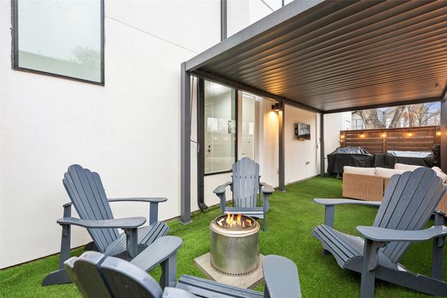 2315 Kirby Street A, Dallas, TX 75204