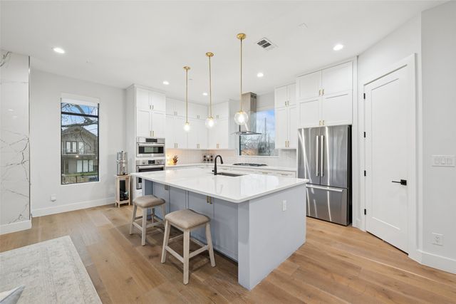 2315 Kirby Street A, Dallas, TX 75204