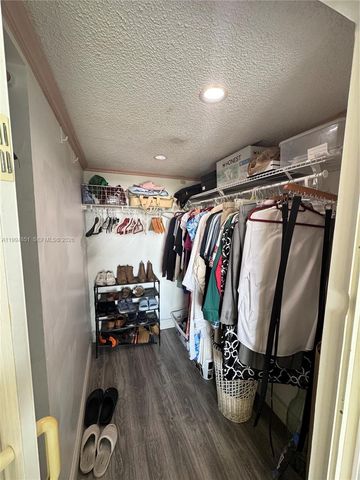 2055 SW 122nd Ave 403, Miami, FL 33175