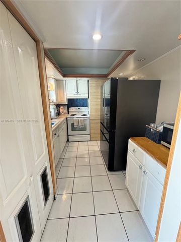 2055 SW 122nd Ave 403, Miami, FL 33175