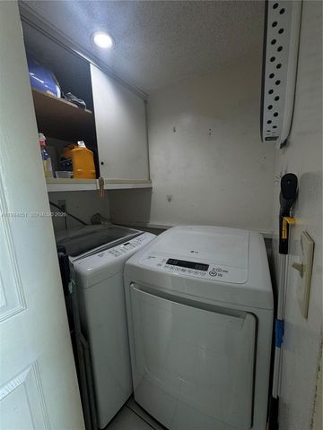 2055 SW 122nd Ave 403, Miami, FL 33175