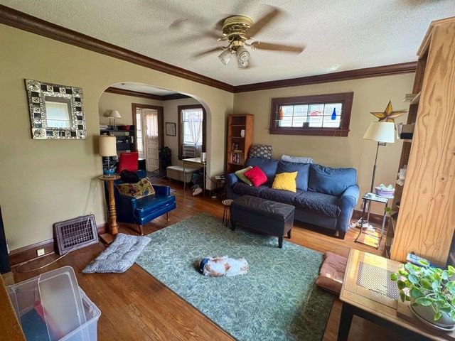 1693 Randolph Avenue, Saint Paul, MN 55105