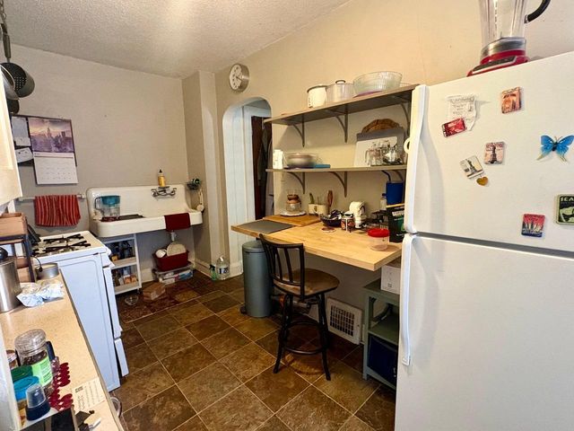 1693 Randolph Avenue, Saint Paul, MN 55105
