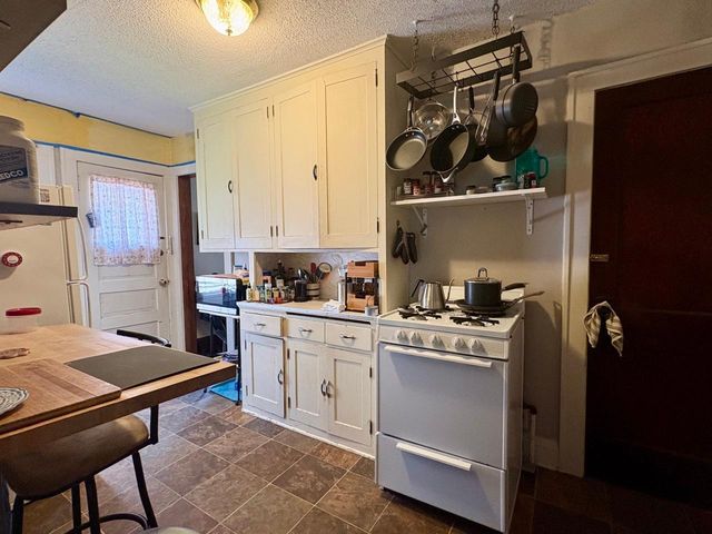 1693 Randolph Avenue, Saint Paul, MN 55105