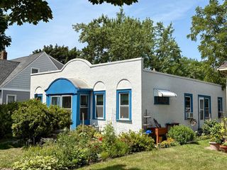 1693 Randolph Avenue, Saint Paul, MN 55105