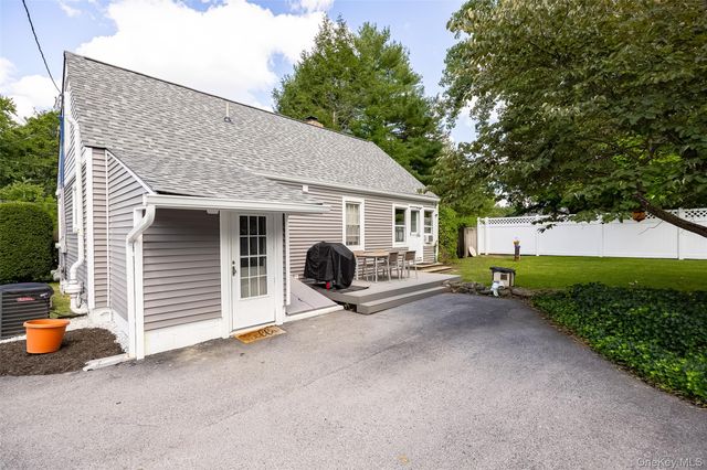 13-17 Clark Heights, Pleasant Valley, NY 12569