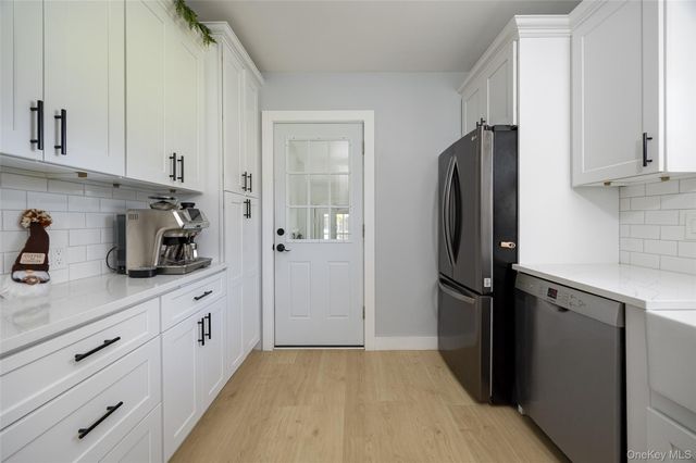 13-17 Clark Heights, Pleasant Valley, NY 12569