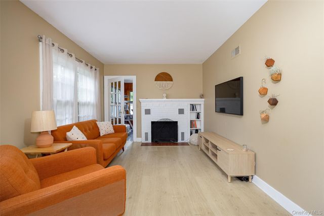 13-17 Clark Heights, Pleasant Valley, NY 12569