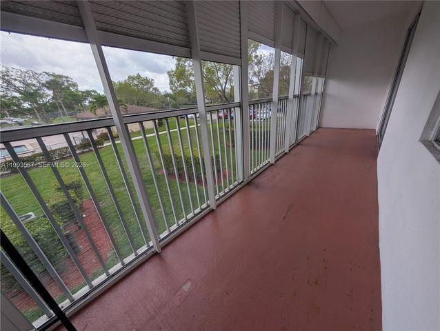 151 SW 135th Ter 212T, Pembroke Pines, FL 33027