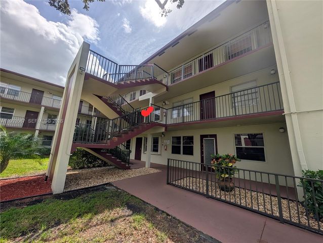 151 SW 135th Ter 212T, Pembroke Pines, FL 33027