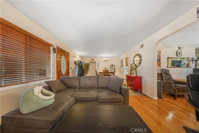 11229 Mclennan, Granada Hills, CA 91344