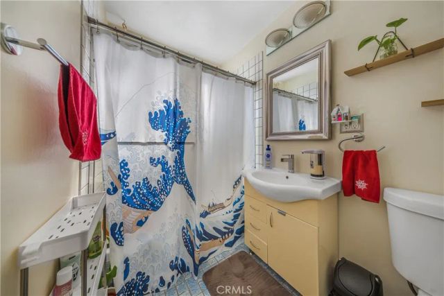 11229 Mclennan, Granada Hills, CA 91344