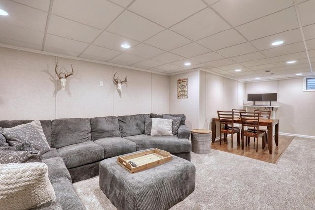 2955 Mallard WAY, East Troy, WI 53120