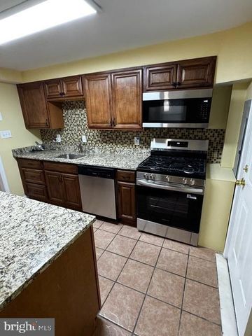 7607 BURNSIDE RD, Landover, MD 20785