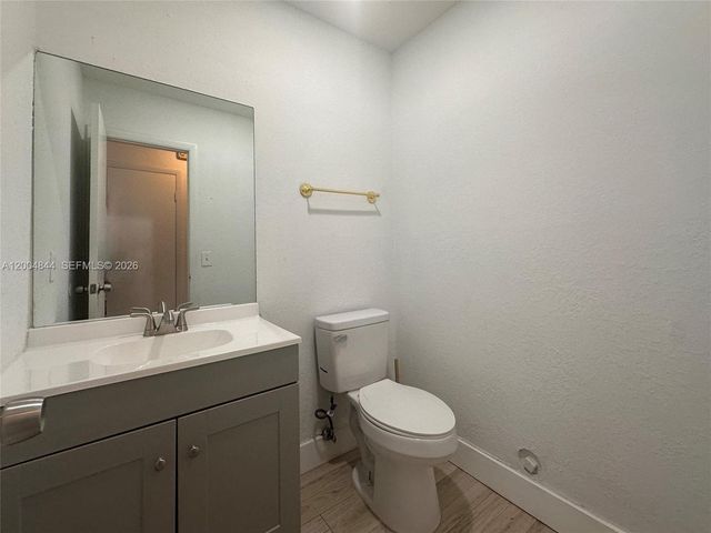 2580 Coral Springs Dr 2580, Coral Springs, FL 33065