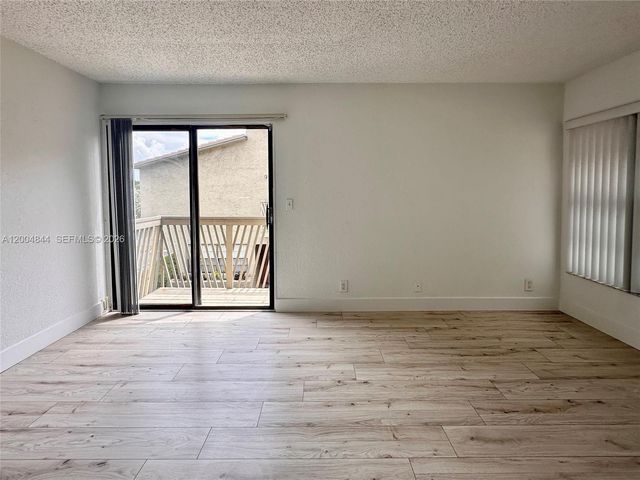 2580 Coral Springs Dr 2580, Coral Springs, FL 33065