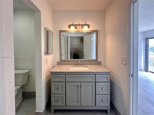 2580 Coral Springs Dr 2580, Coral Springs, FL 33065