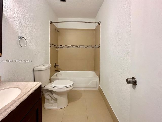 2580 Coral Springs Dr 2580, Coral Springs, FL 33065