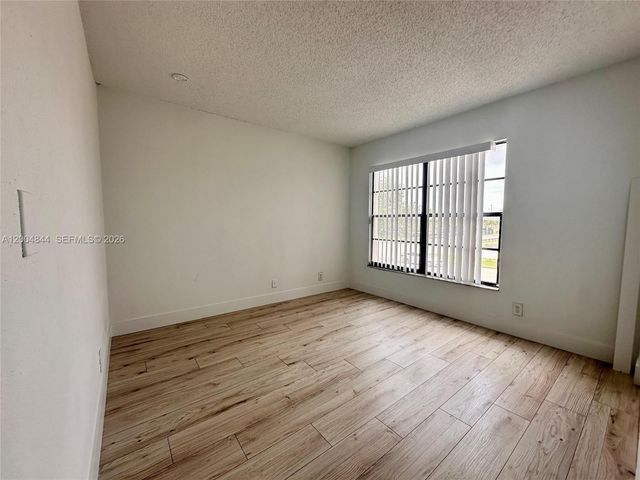 2580 Coral Springs Dr 2580, Coral Springs, FL 33065