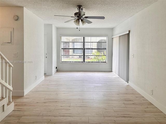 2580 Coral Springs Dr 2580, Coral Springs, FL 33065