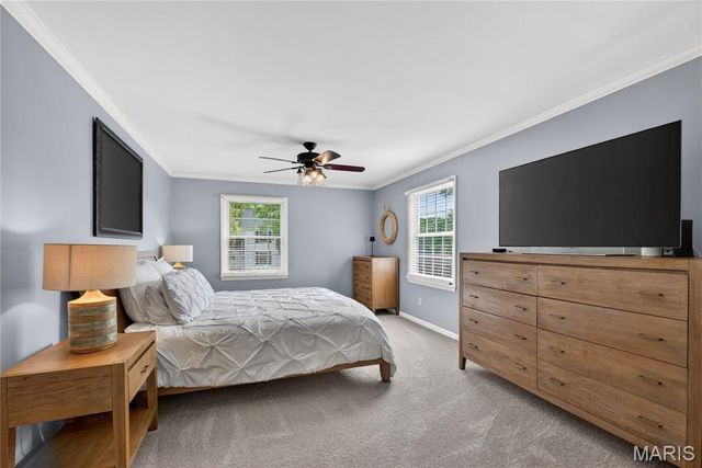 12847 Haw Thicket Lane, Des Peres, MO 63131