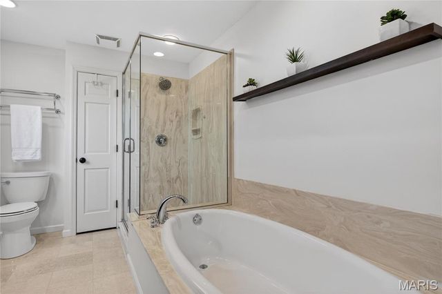 12847 Haw Thicket Lane, Des Peres, MO 63131