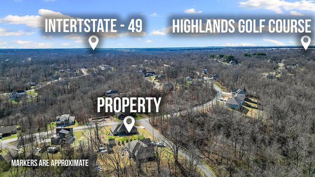 216 Kinross Drive, Bella Vista, AR 72715