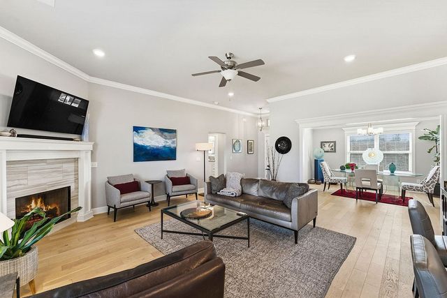 216 Kinross Drive, Bella Vista, AR 72715