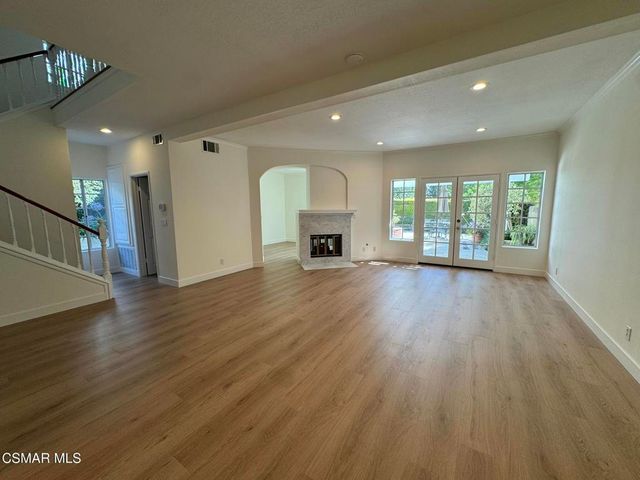 834 Sunstone Street, Westlake Village, CA 91362