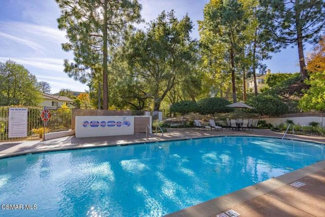 834 Sunstone Street, Westlake Village, CA 91362