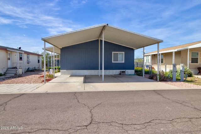 2200 N Delaware Drive 6, Apache Junction, AZ 85120