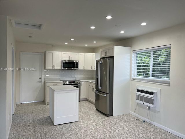 1120 NE 81st 1, Miami, FL 33138