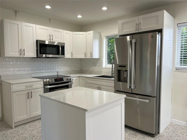 1120 NE 81st 1, Miami, FL 33138