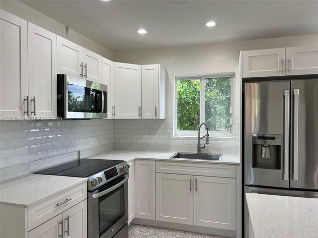 1120 NE 81st 1, Miami, FL 33138