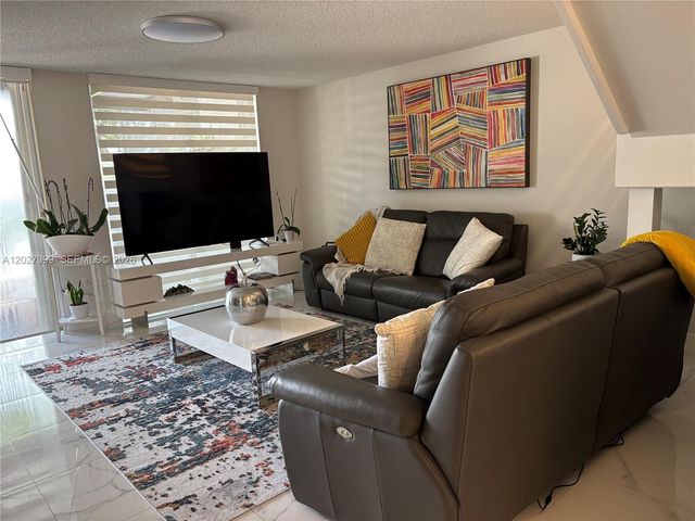 10247 NW 51st Terrace 10247, Doral, FL 33178