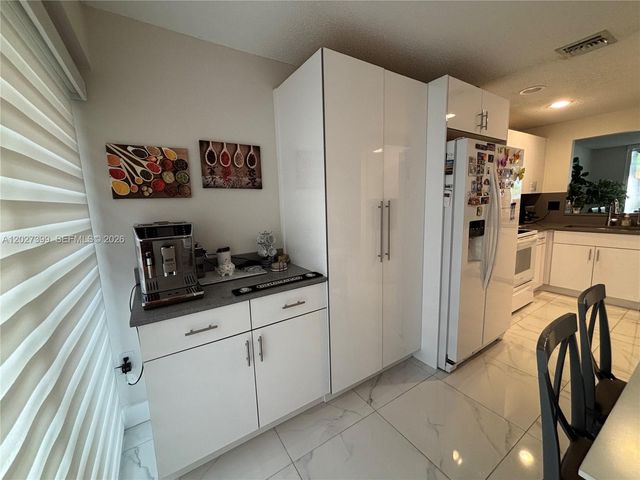 10247 NW 51st Terrace 10247, Doral, FL 33178