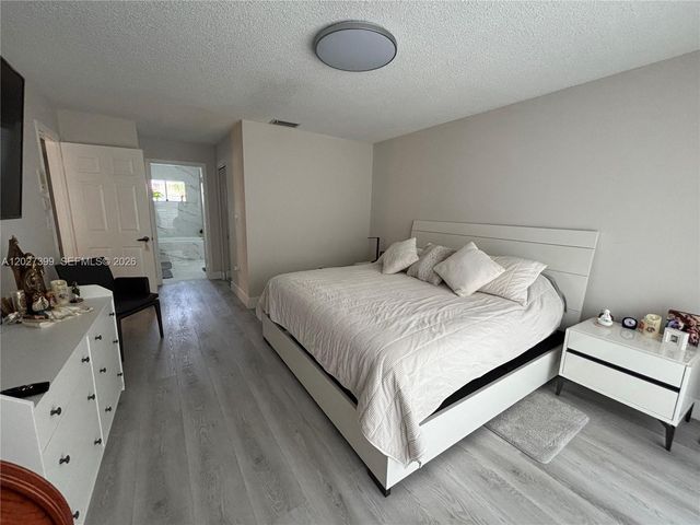 10247 NW 51st Terrace 10247, Doral, FL 33178